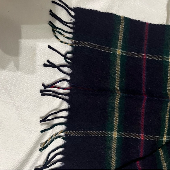 Lambswool Scarf - Picture 4 of 5